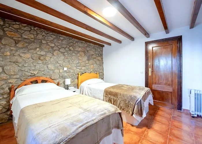 Casa De Petra * Entrambasaguas (Entrambasaguas)